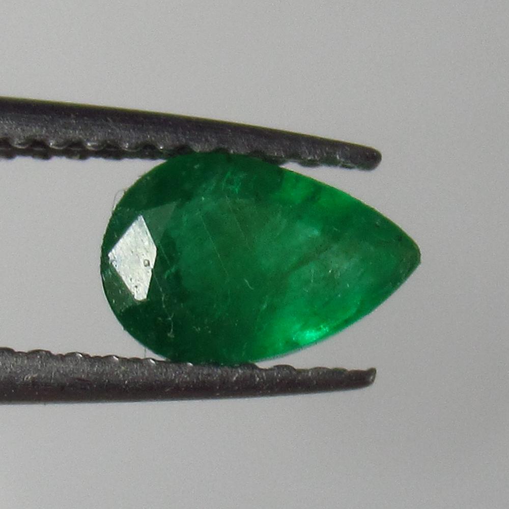 0.81 Ct Natural Zambian Emerald Pear Cut (1 of 2)