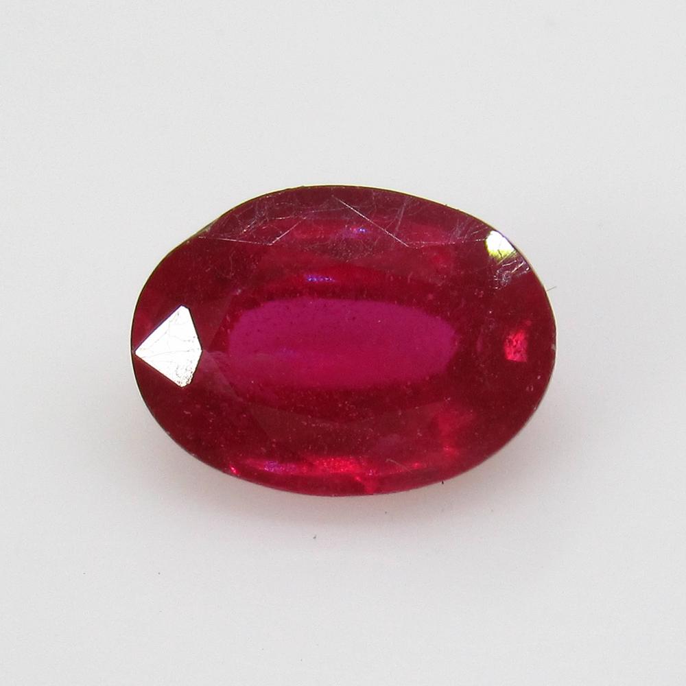 1.68 Ct Natural Mozambique Pinkish Red Ruby Oval Cut (1 of 2)