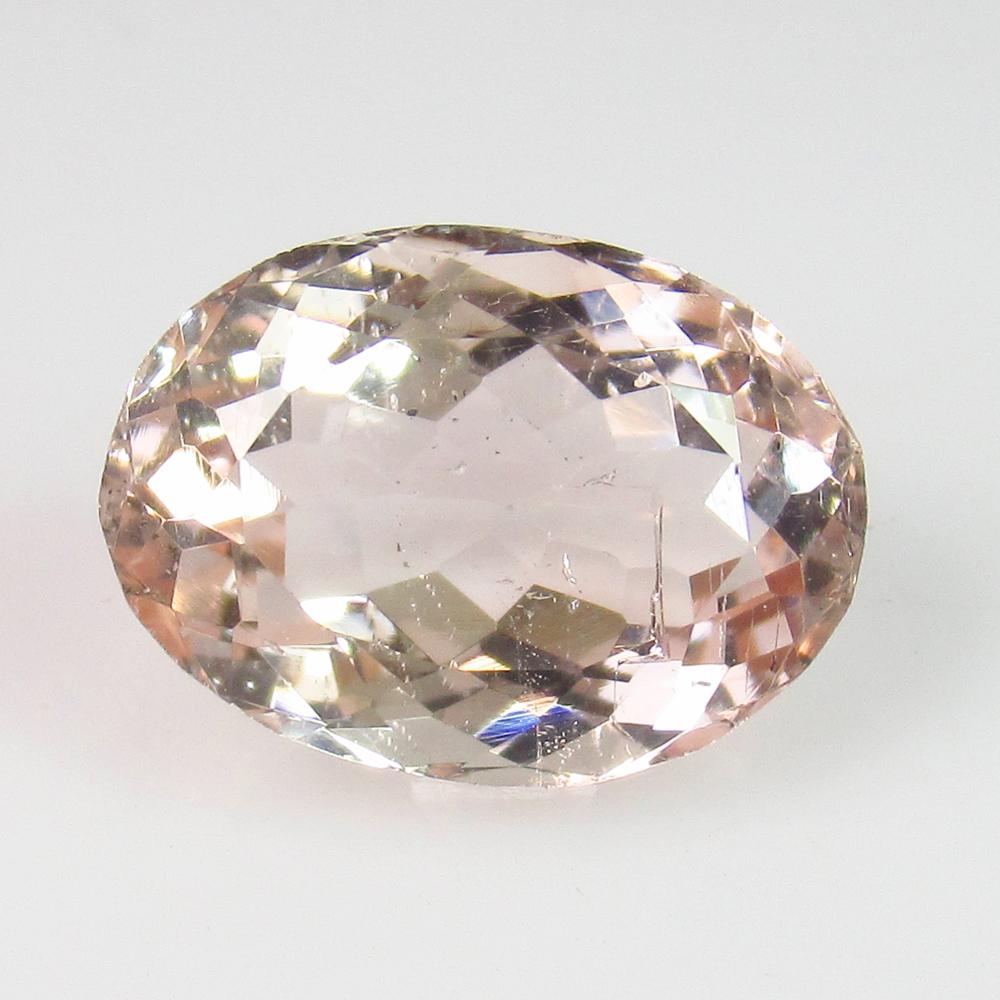 4.70 Ct Natural Peach Yellow Morganite 12.5X9 mm Oval: No Reserve! Title: 4.70 Ct Natural Peach Yellow Morganite 12.5X9 mm Oval Cut Stone Clarity: VVS Gemstones: Natural Morganite Carat Weights: 4.7 Size/Dimensions: 12.50 x 9.00 x 6.40 mm Additional Infor