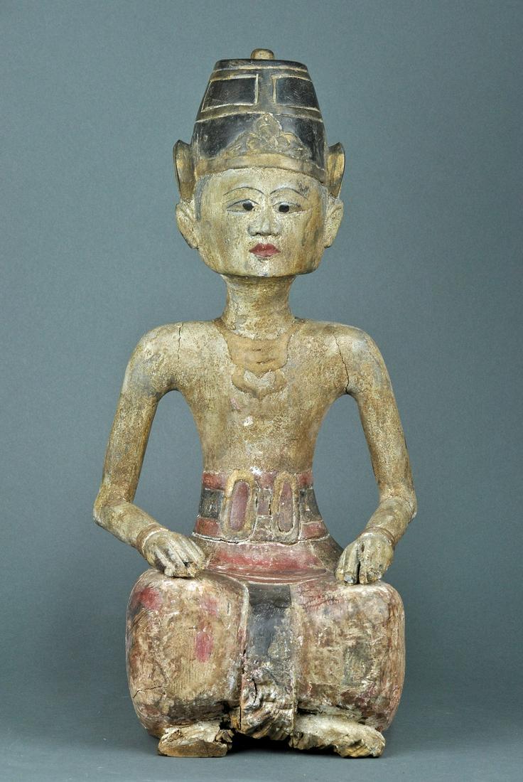 Indonesian Loro Blonyo (wedding figure): Title: Indonesian Loro Blonyo (wedding figure) Description: Male figure Sadono (only) always depicted with Dewi Sri forming the “Inseparable Couple” shows wear consistant with age as shown in phot
