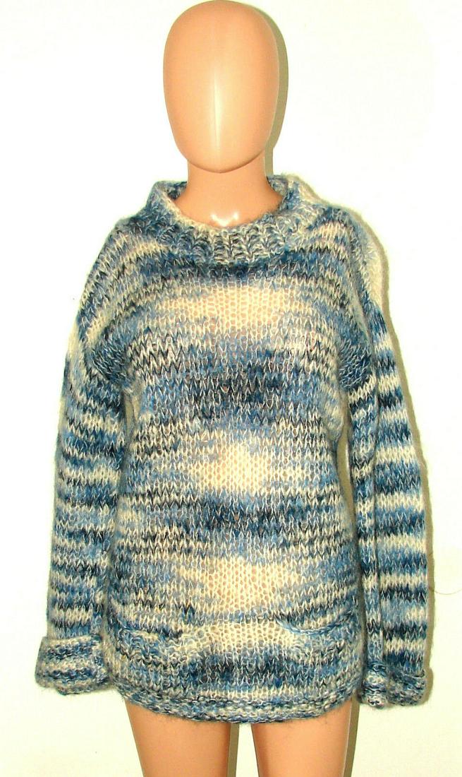 BULLOCK'S MADE IN ITALY SIZE M SWEATER MOHAIR BLUE: NH5 TRENDY SWEATER BY BULLOCK'S MOHAIR SIZE M PLEASE, CHECK OUR OTHER VINTAGE DESIGNER'S UNIQUE COLLECTIONS. ALL OUR ITEMS ARE IN GREAT CONDITION. Reserve: $133.00 Shipping: Domestic: F