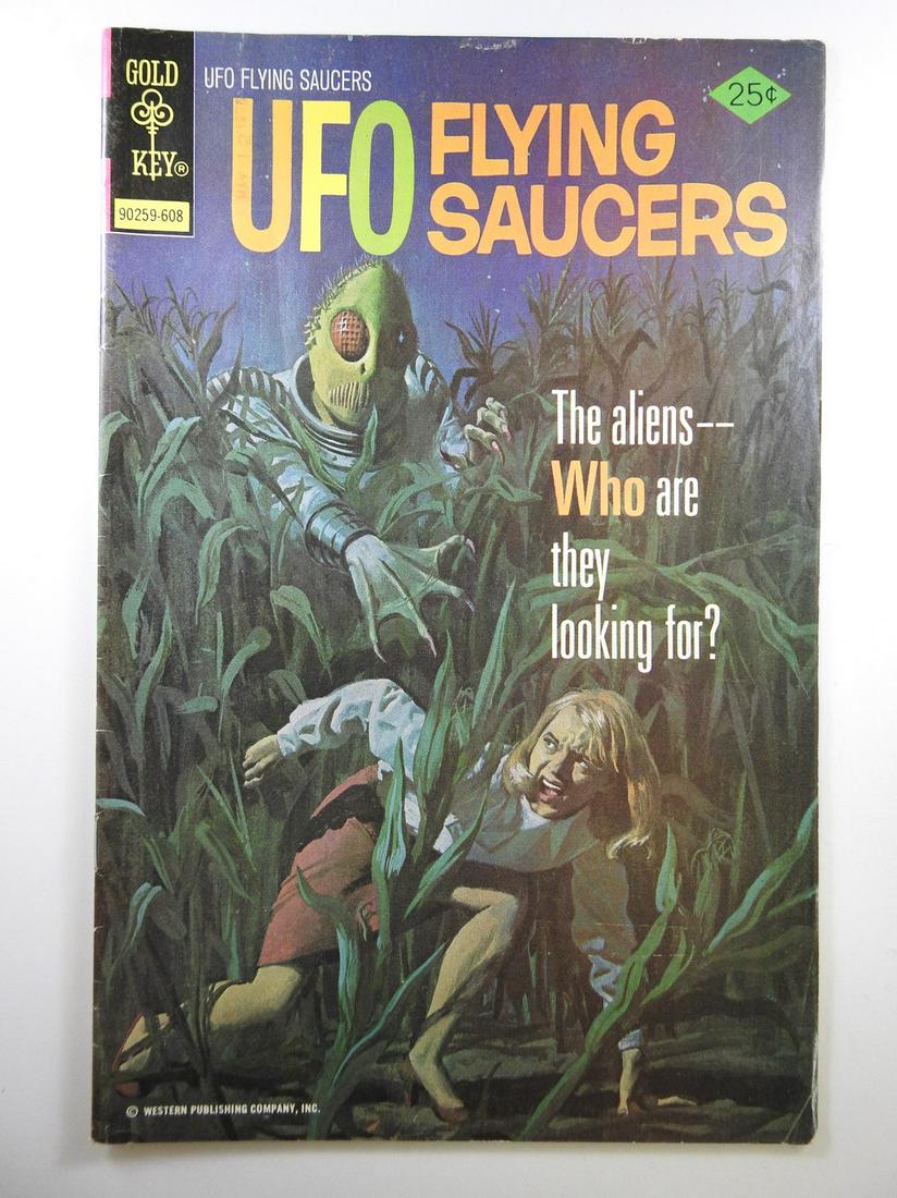 UFO Flying Saucers #11 (1 of 2)