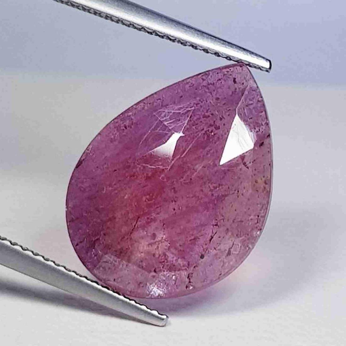 10.05 ct Natural Faceted Ruby (1 of 6)