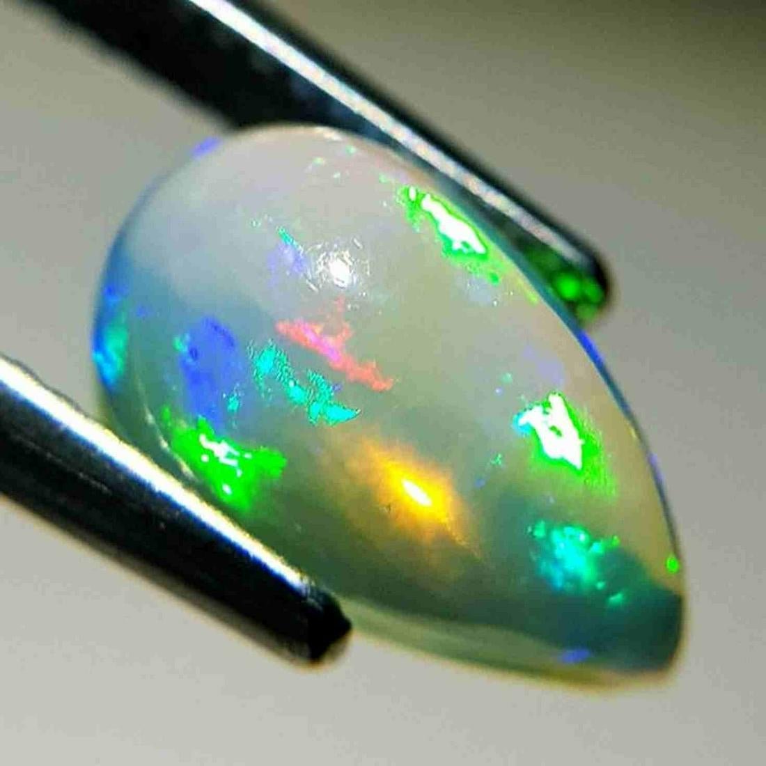Natural Fire Opal Pear Cabochon 2.20 ct (1 of 6)