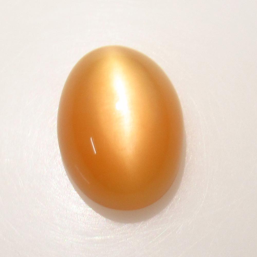 5.90 Ct Natural Sharp Line Moonstone Oval Cab (1 of 2)