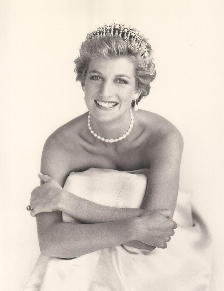 PATRICK DEMARCHELIER - Her Royal HIghness, Princess of: Artist: PATRICK DEMARCHELIER Print Title: Her Royal HIghness, Princess of Wales, London, 1990 Medium: Photo-lithograph Printed 1990’s in the US Image size (inches) approx. 12 x 9” Reserve: $25.00