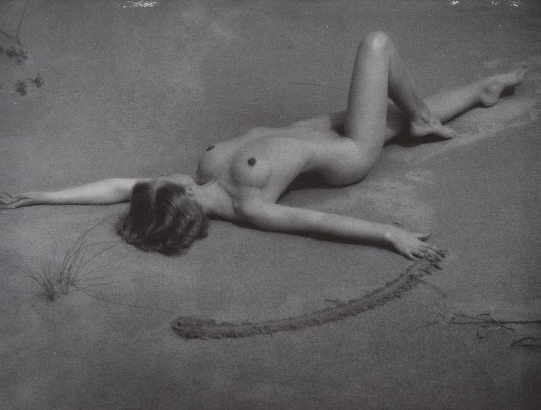 GORDON DELISLE - Nude on an Australian Beach: Artist: GORDON DELISLE Print Title: Nude on an Australian Beach Medium: Photoengraving Printing Date: 1950’s Printed in the UK Image Size approx.: 7.5 X 10” Reserve: $25.00 Shipping: Domestic: Fla