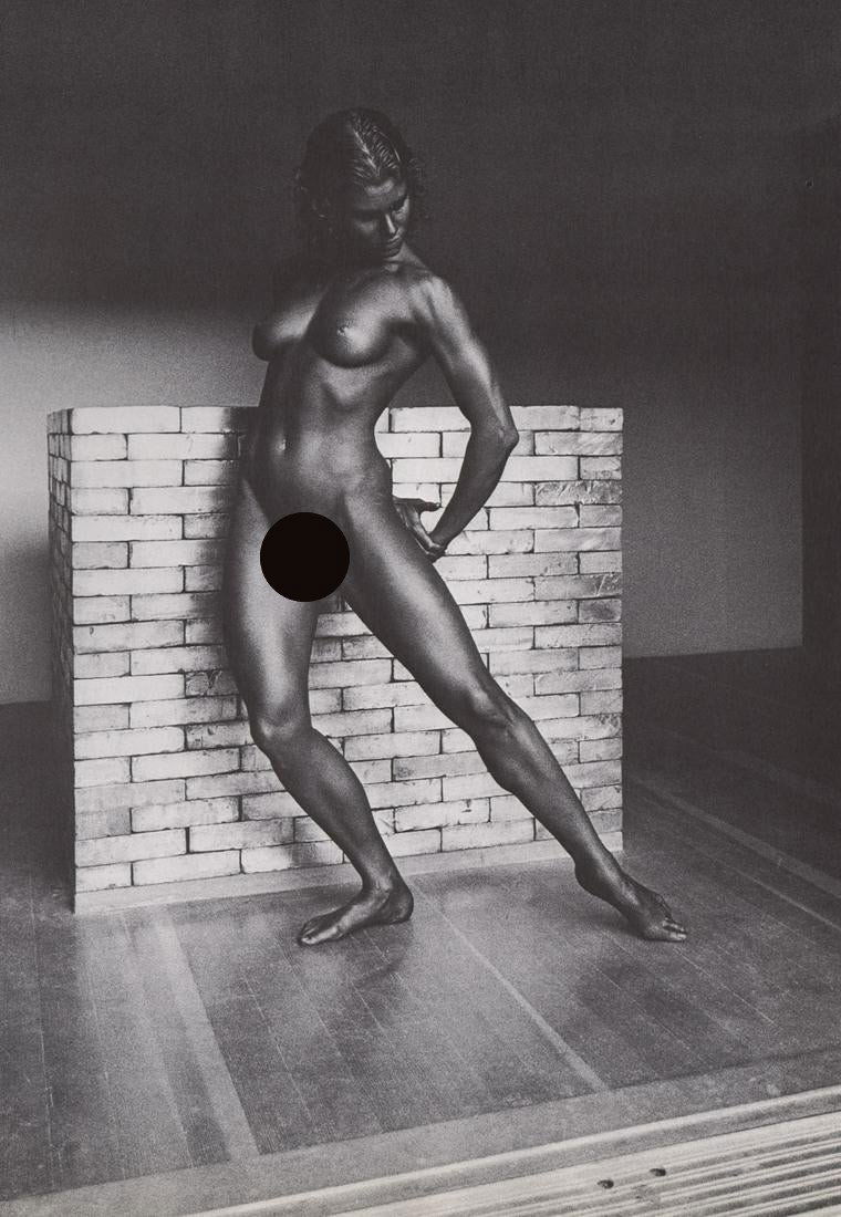 DOUGLAS KENT HALL - Lisa Lyon (1 of 2)