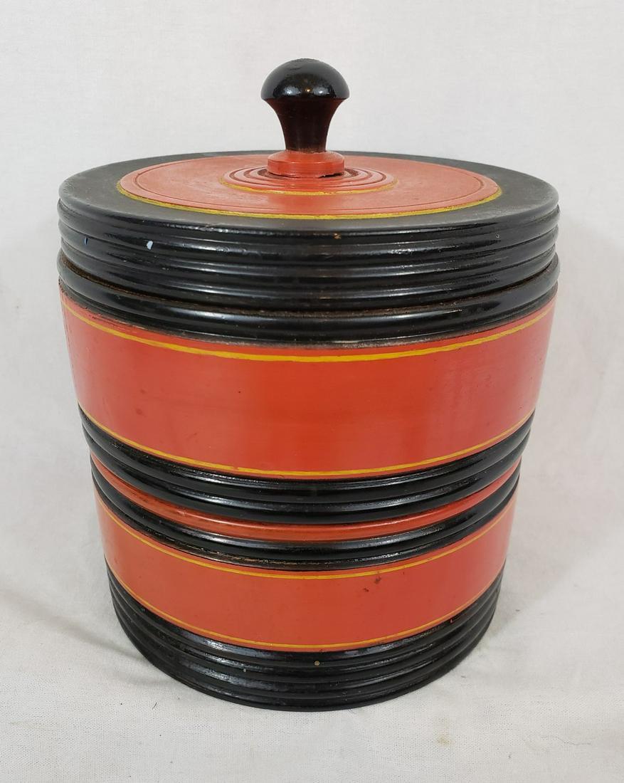 Vintage turned treen storage cannister. 20th century (1 of 4)