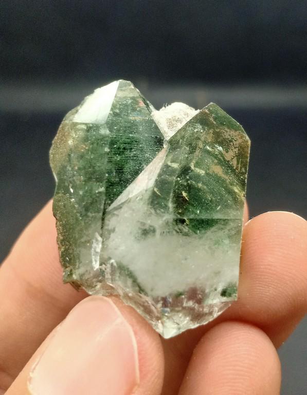 19 Gram Gorgeous Quartz Included Chlorine Specimen: Title: 19 Gram Gorgeous Quartz Included Chlorine Specimen Treatment: Natural Gemstones: Quartz Weight: 19 Gram Size/Dimensions: 31x25x19 mm Origin: Pakistan Reserve: $8.00 Shipping: Domestic: Flat-r