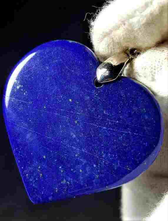 Lapis Lazuli Sterling Silver Pendant: Title: Lapis Lazuli Sterling Silver Pendant Stone Color/Clarity: Mineral Size/Dimensions: 39X38X7 mm Additional Info: Lapis Lazuli Sterling Silver Pendant Reserve: $20.00 Shipping: Domestic: Flat-rate