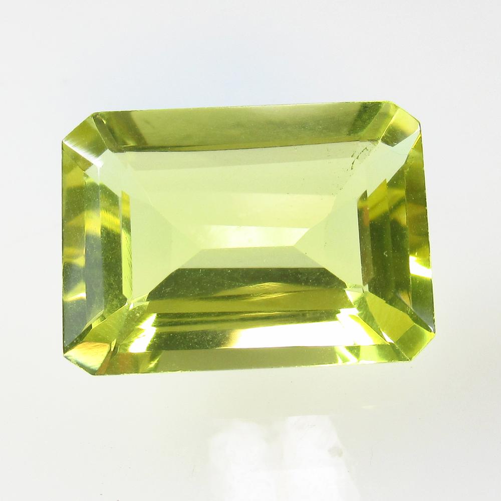 9.37 Ct Natural Lemon Quartz Octagon Cut: Reserve: Title: 9.37 Ct Natural Lemon Quartz Octagon Cut Stone Clarity: VVS Gemstone: Natural Lemon Quartz Carat Weight: 9.37 Size/Dimensions: 16.00 x 11.80 x 7.00 mm Additional Information: Good Lust