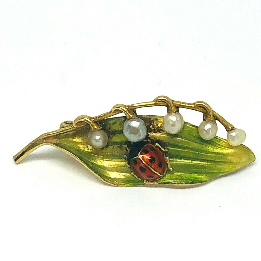 LADYBUG on Leaf Emanel Fresh Water Natural Pearl Pin (1 of 4)