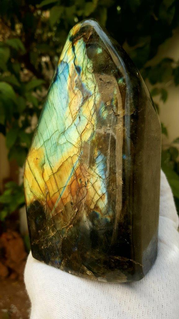 1242.3 Grams Colorful Labradorite Healing Tumblr -: Title: 1242.3 Grams Colorful Labradorite Healing Tumblr - 151X84X54 mm Origin: Afghanistan Reserve: $200.00 Shipping: Domestic: Flat-rate of $65.00 to anywhere within the contiguous U.S. International