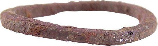 ANCIENT VIKING WEDDING RING C.850-1050 AD SIZE 1 ½: No Reserve! Slightly rounded face band of 1.5mm width. Size 1 1/2 for the small finger as was the custom. Good preservation with green patina and uniform surface encrustation. Vikings exchanged rings 