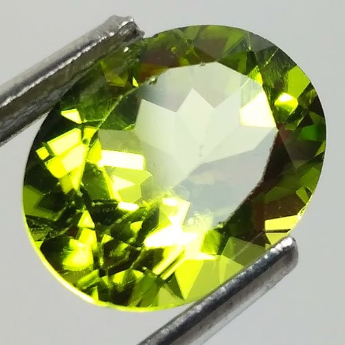 2.24 CTS NATURAL PERIDOT OVAL SHAPE GOOD LUSTER LOOSE (1 of 6)