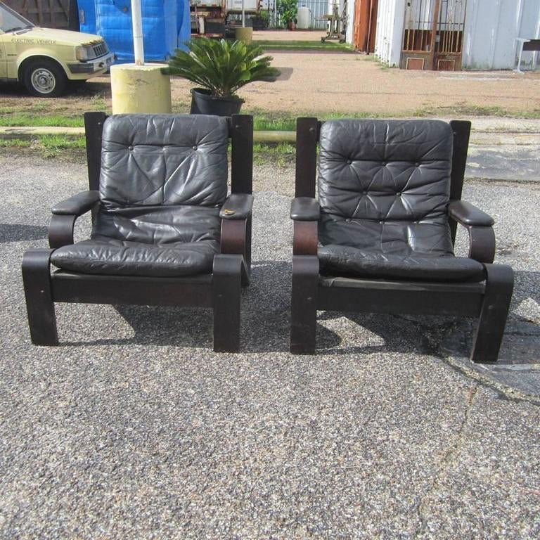 Pair of Vintage Black Bentwood Lounge Chairs (1 of 4)