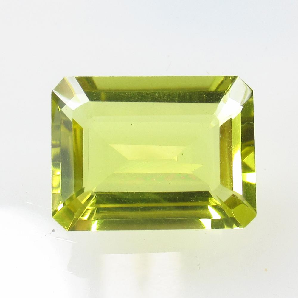 9.45 Ct Natural Lemon Quartz Octagon Cut: No Reserve! Title: 9.45 Ct Natural Lemon Quartz Octagon Cut Stone Clarity: VVS Gemstones: Natural Lemon Quartz Carat Weights: 9.45 Size/Dimensions:15.90 x 12.00 x 6.80 mm Additional Info:Good Luster /