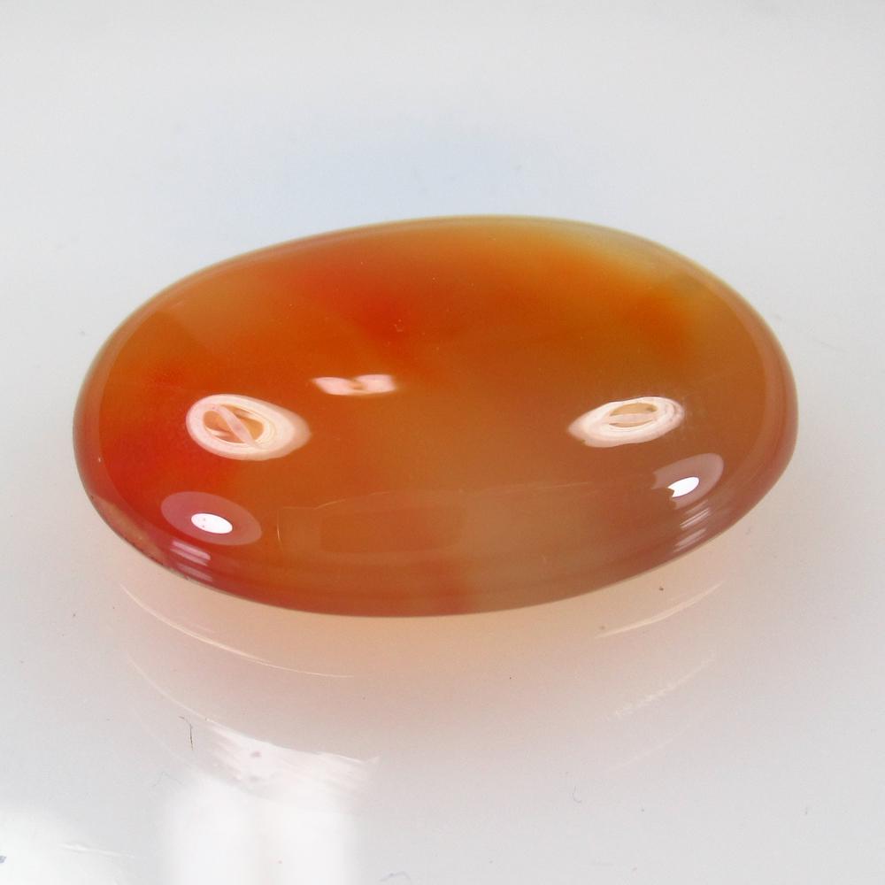 16.51 Ct Natural Carnelian Oval Cabochon: No Reserve! Title: 16.51 Ct Natural Carnelian Oval Cabochon Stone Clarity: Semi-Transparent Gemstones: Natural Carnelian Carat Weights: 16.51 Size/Dimensions:24.00 x 17.10 x 5.30 mm Additional Info:Ex