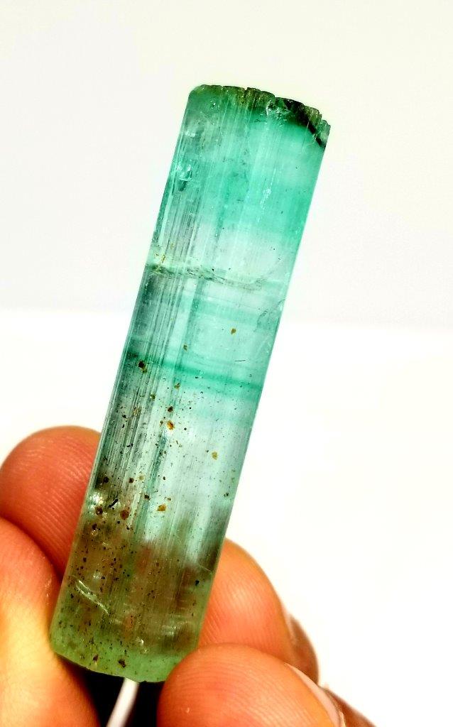 7 Gram Beautiful Natural Aquamarine Specimen: Title: 7 Gram Beautiful Natural Aquamarine Specimen Treatment: Natural Gemstones: Aquamarine Weight: 7 Gram Size/Dimensions: 19x15x11 mm Origin: Pakistan Reserve: $10.00 Shipping: Domestic: Flat-rate