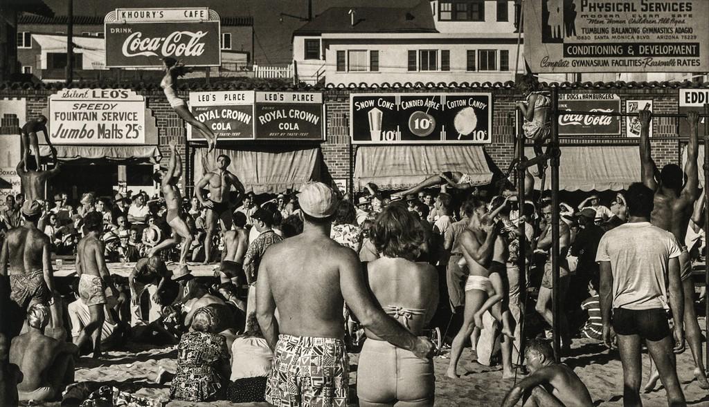 Max Yavno- Muscle Beach, Venice, CA 1949 (1 of 1)