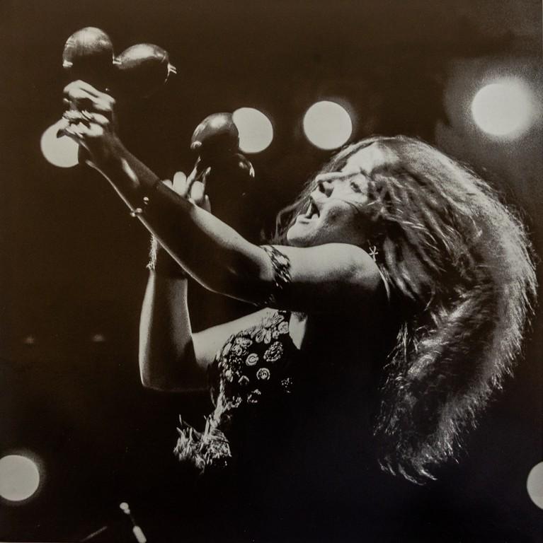 Lee Tanner- Janis Joplin, on Stage (1 of 1)