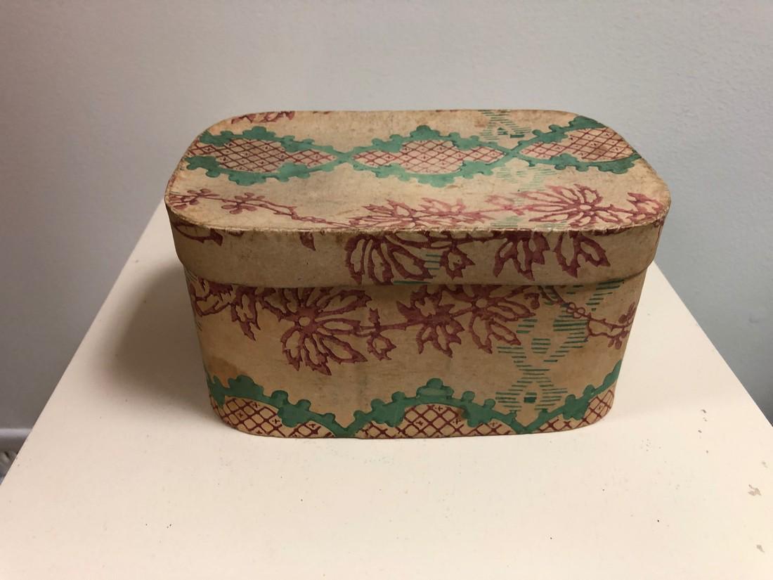 Wallpaper Box C.1830 (1 of 3)