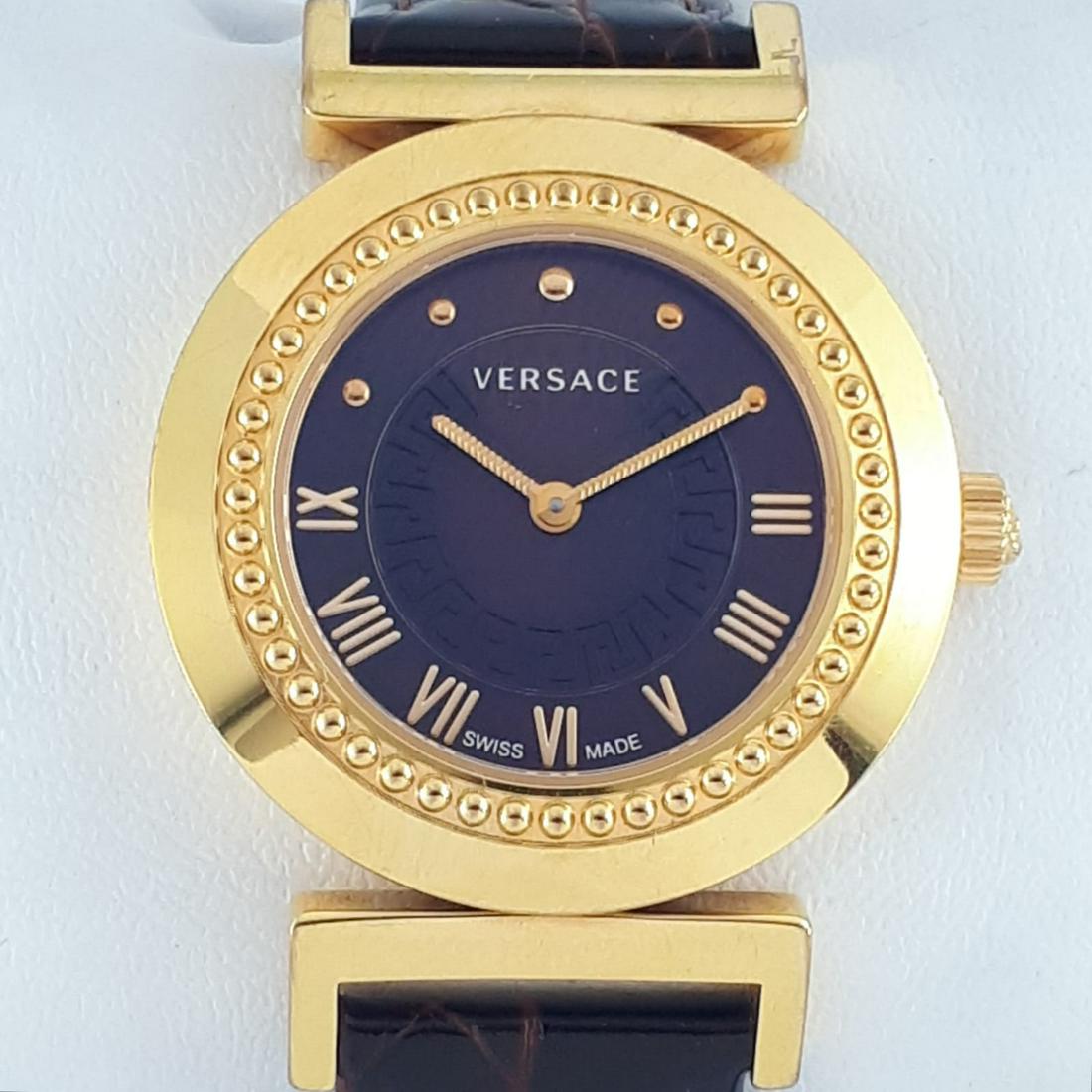 Versace - Vanity - Ref:P5Q - Women - 2011-present: Brand : Versace Model : Vanity Ref : P5Q Gender : Women Movement : Quartz Type : Analogue wristwatch Total Lenght : 18,5 cm / 7,28 inch (Including Watch Case) Case Size : 35 mm / 1,38 Inch