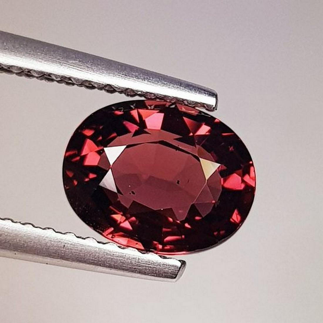 Natural Rhodolite Garnet Oval Cut 1.92 ct: No Reserve! Title: Natural Rhodolite Garnet Oval Cut 1.92 ct Color/Clarity: VVS - VS Gemstones: Gemstones Carat Weights: 1.92 Size/Dimensions: 8.00 x 6.30 x 4.10 Additional Information: Oval - Burma S