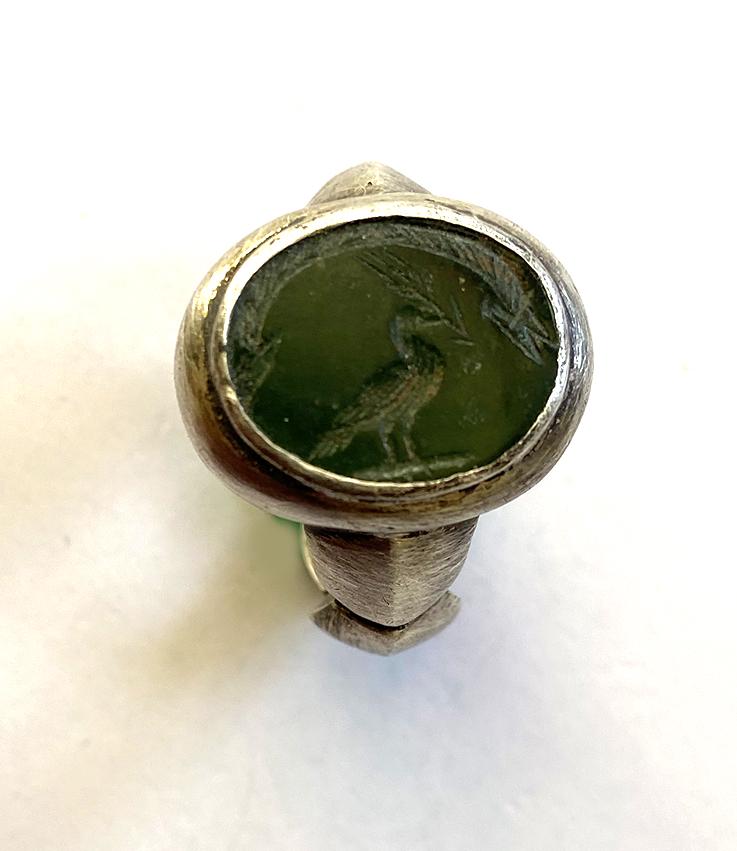 Byzantine Silver and Jasper Ring, Dove holding Olive (1 of 4)