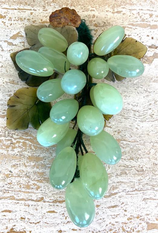 Beautiful Chinese Jadeite Grapes 1lb 3.4 Ounces: Dimensions: 8Â” x 6Â” Total Weight: 1 lb 3.4 Oz Reserve: $80.00 Shipping: Domestic: Flat-rate of $30.00 to anywhere within the contiguous U.S. International: Foreign shipping rates are determine
