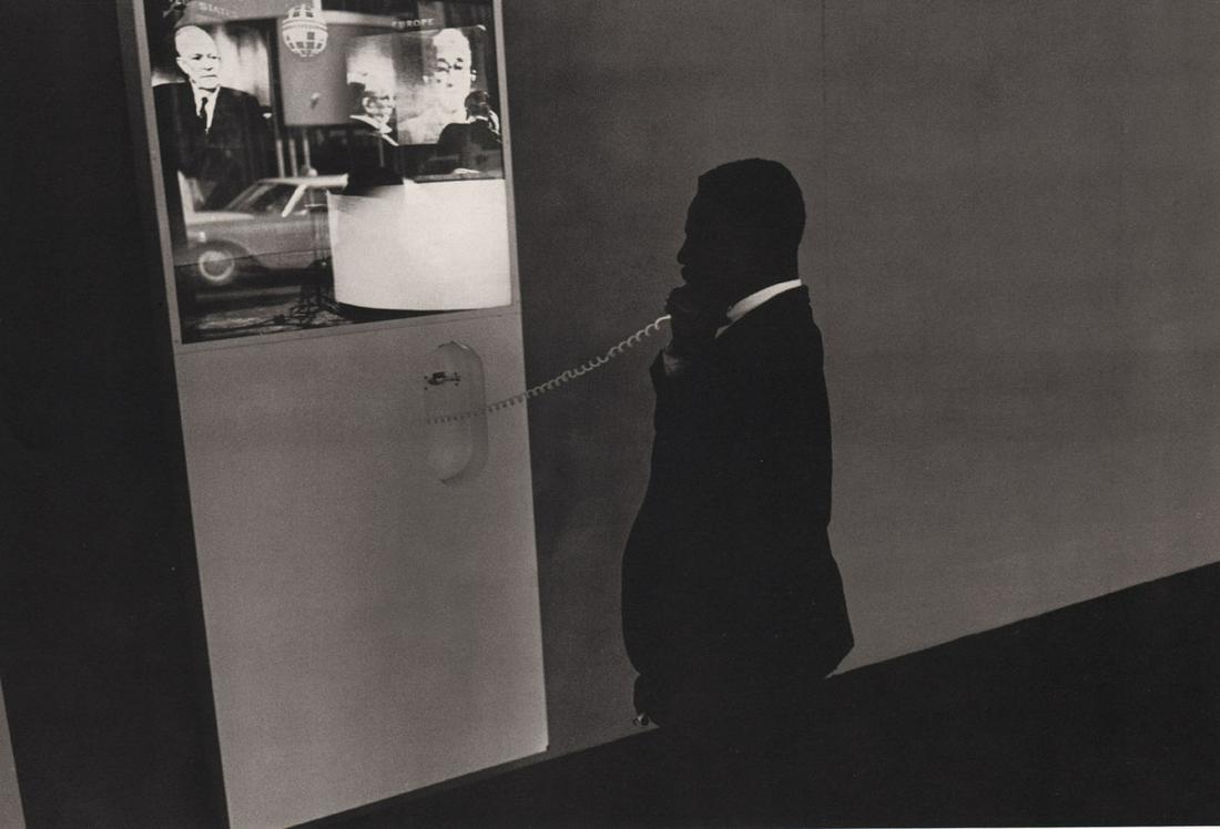 LEE FRIEDLANDER - New York City, 1963: Artist: LEE FRIEDLANDER Print Title: New York City, 1963 Medium: Photo-lithograph Printed 1970’s in the US Image size (inches) approx. 6 x 9” Lee Friedlander is an American photographer and artist