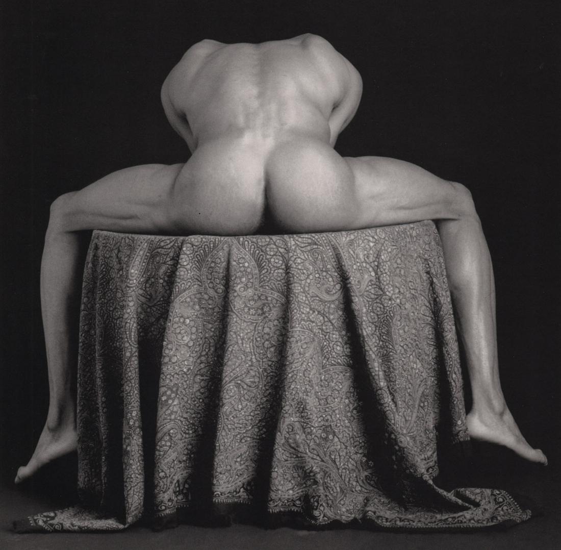 MAPPLETHORPE - Carlton, 1988 (1 of 1)