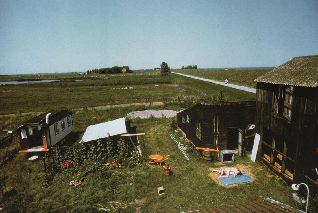 ED VAN DER ELSKIN - Couple making love in the Garden, (1 of 1)