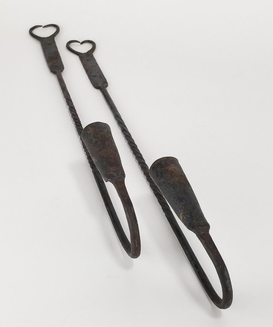 Forged Iron Loom Lights with Hearts (1 of 4)