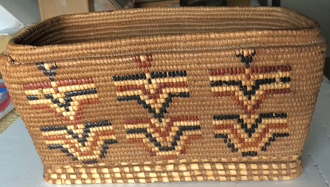 Salish Thompson River imbricated basket (1 of 3)