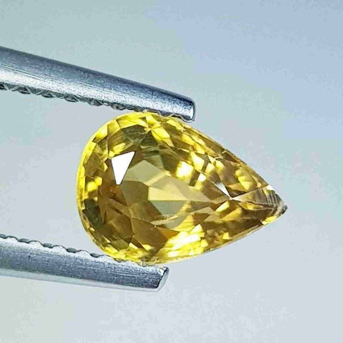 1.40 ct Natural Zircon Pear Cut: Title: 1.40 ct Natural Zircon Pear Cut Gemstone: Zircon Color/Clarity: VVS Carat Weight: 1.4 Size/Dimensions: 7.60 x 5.60 x 3.80 Additional Information: Pear - Cambodia Reserve: $10.00 Shipping:<
