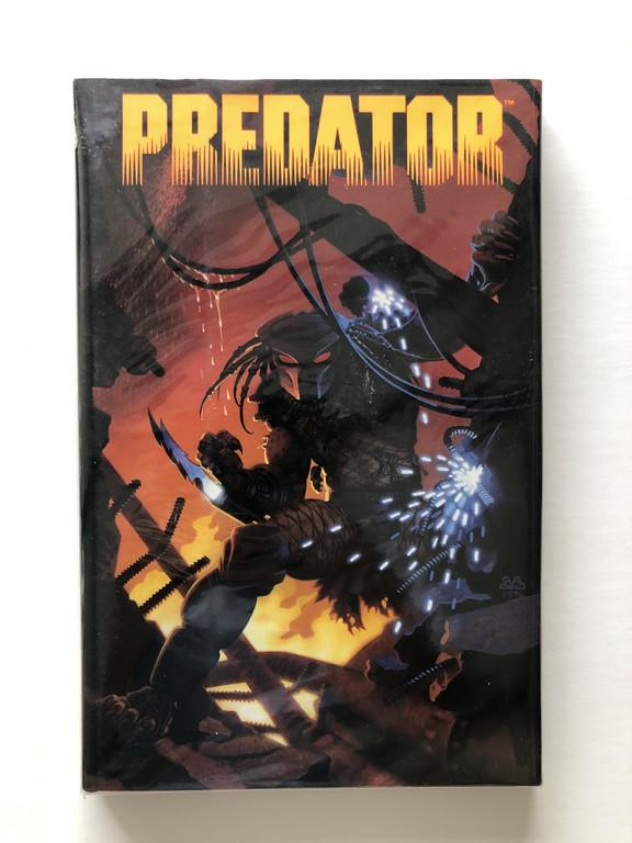 PREDETOR HARD COVER BOOK (1 of 1)