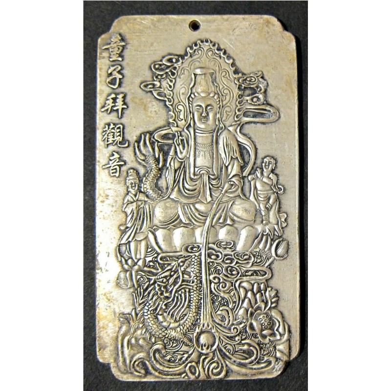 Old Chines Buddhist Goddess Tibetan Silver Bar Kwan Yin: Buddhist Goddess Tibetan Silver Bar Kwan Yin Size: 40x22 mm (1,57x0,78 inch) Material: Silver Reserve: $35.00 Shipping: Domestic: Flat-rate of $9.00 to anywhere within the contiguous U.S. Internationa