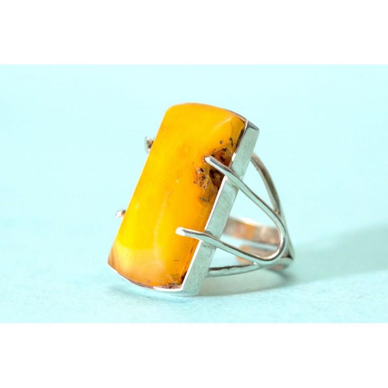 100% natural Baltic amber ring, silver 925 stamped (1 of 8)