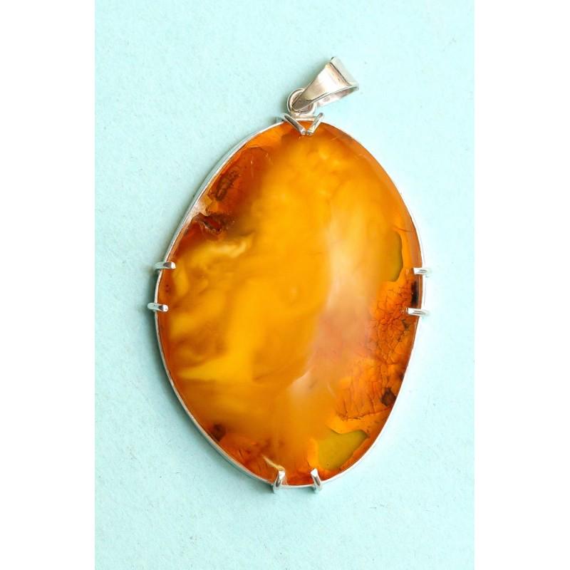32 g. pendant from 100% natural Baltic amber raw stone (1 of 17)