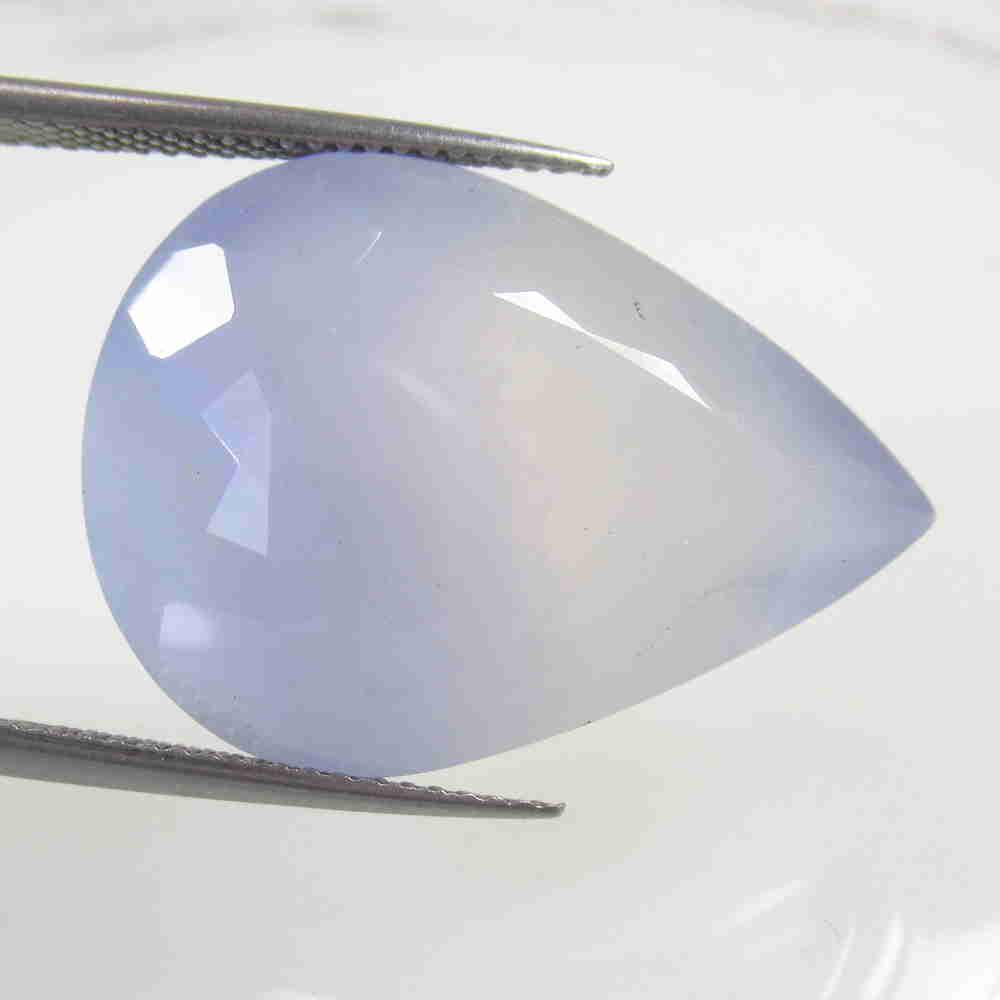 31.13 Ct Natural Chalcedony Pear Cut (1 of 2)