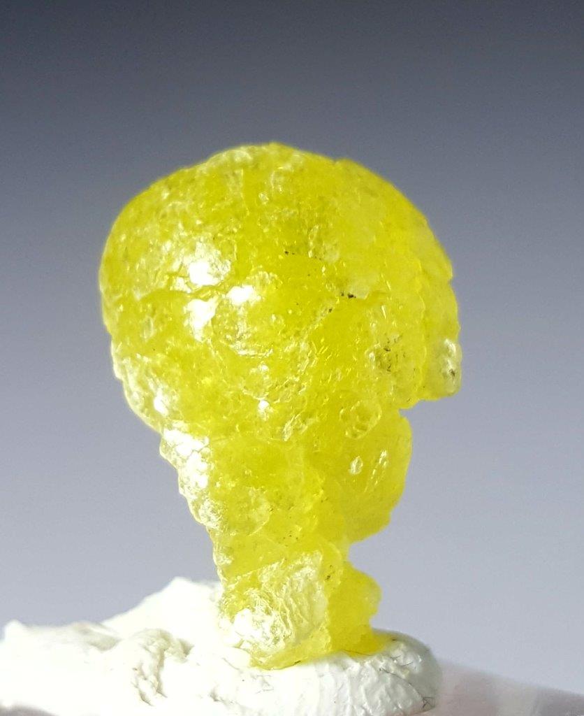 Lemon Yellow Beautiful Brucite Yellow Specimen - 23.5: No Reserve! Title: Lemon Yellow Beautiful Brucite Yellow Specimen - 23.5 Carats - 25X14X7 mm Origin: Afghaistan Shipping: Domestic: Flat-rate of $23.00 to anywhere within the contiguous U.S. Internati