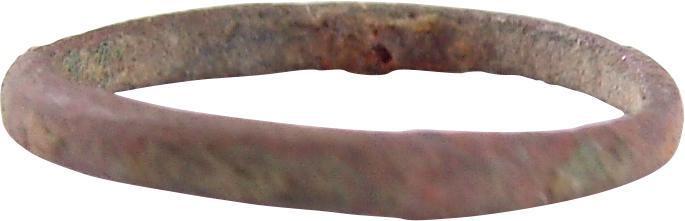 ANCIENT VIKING WEDDING RING C.850-1050 AD SZ 2 1/2: No Reserve! Rounded face band of 1.6mm width. Size 2 1/2 for the small finger as was the custom. Good preservation with green patina and uniform light surface encrustation. Vikings exchanged rings on