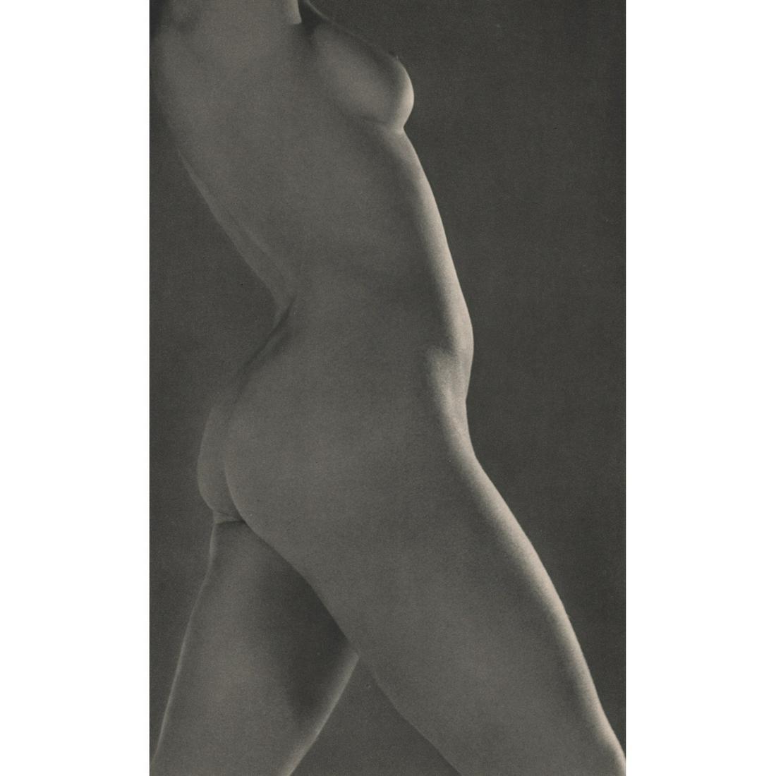 FRITZ HENLE - Nude: Artist: FRITZ HENLE Print Title: Nude Medium: Sheet-fed Gravure Printing Date: 1950's Printed in France Image Size approx: 12 x 7.25 inches Fritz Henle was a German-born photographer, known as "Mr. Ro