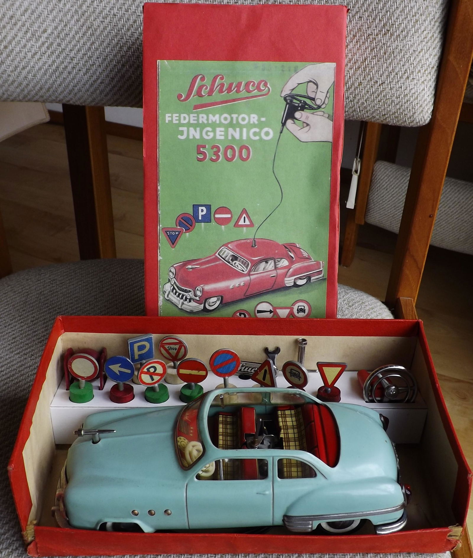 Schuco Ingenico 5300 rare windup set, c9 in c7 box,. (1 of 7)