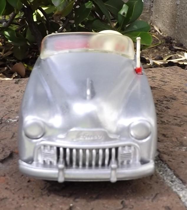 Schuco Radio 4012 (made in US Zone Germany,) two windup (1 of 5)