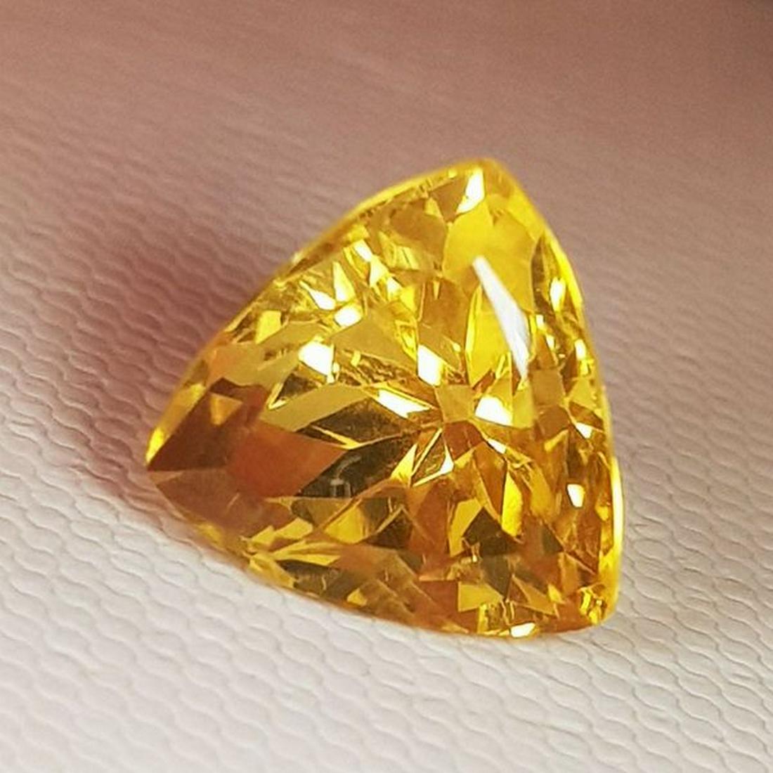 Natural Citrine Triangle Cut 7.04 ct (1 of 5)