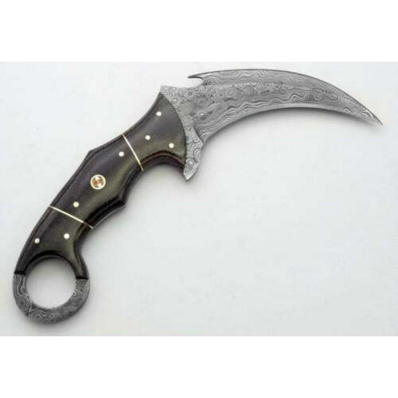 Damascus steel knife, Blade Pattern Twisted , macarta: Knife "Twisted" made of damask steel. Handle – Macarta Seath, scabbard - sheep leather sheath. Damascus knives are very durable, look great and keep sharpness perfectly. Modern pattern-welded Damasc