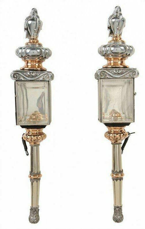 Fine Pair of Coach Lanterns (1 of 2)
